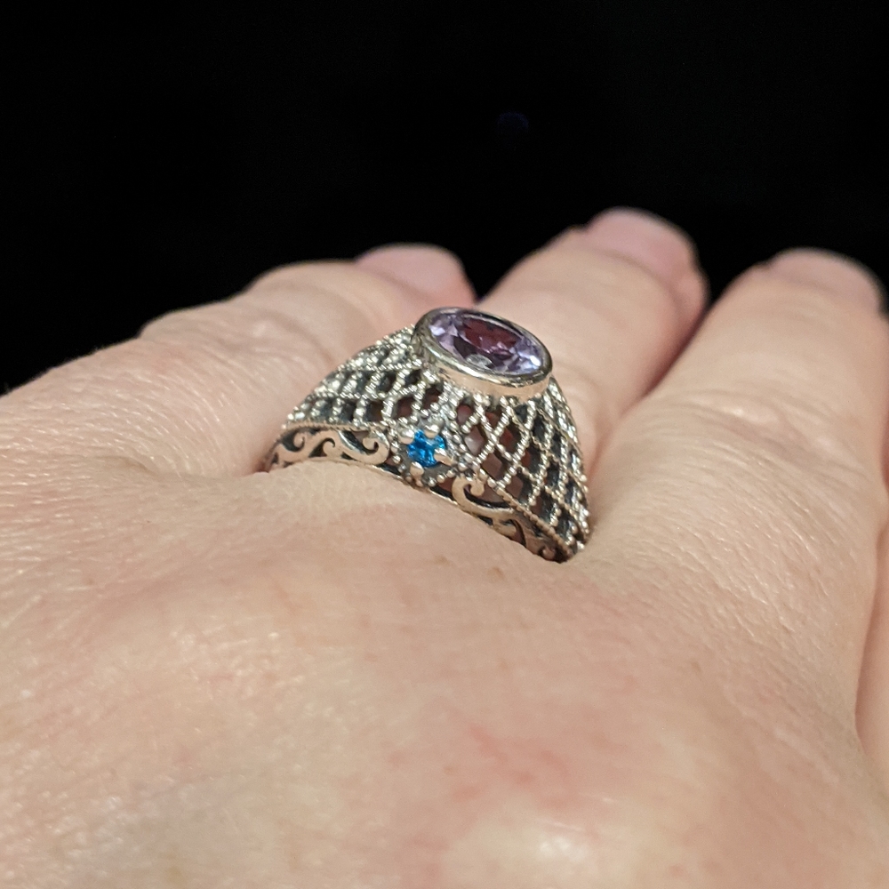 Amethyst & Blue Topaz .925 Silver Ring, size 8 - Picture 3 of 16
